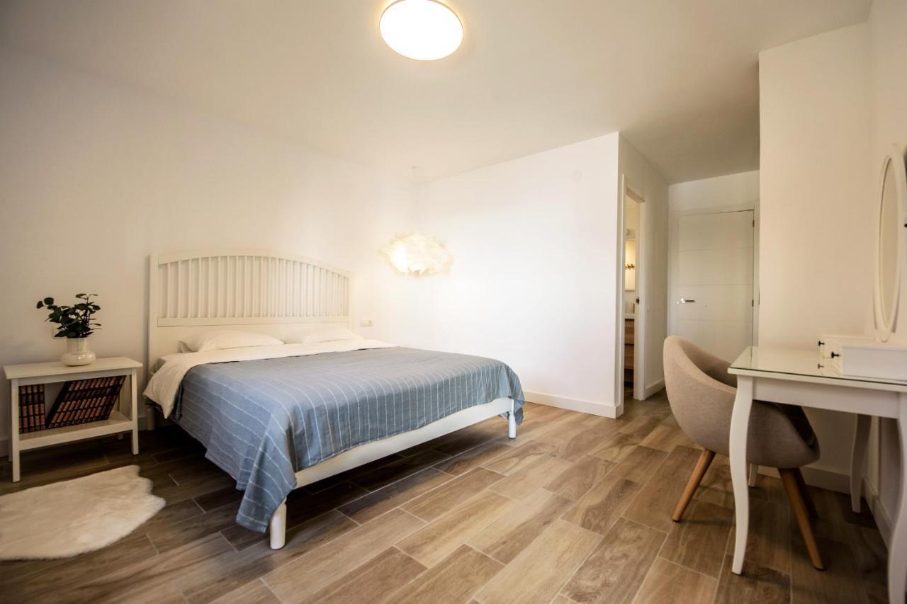 Fantastic Sea View Apartament Dona Lola Михас Екстериор снимка